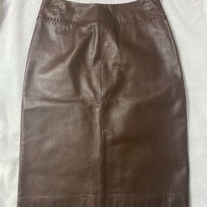 Vintage 100% leather brown skirt size Missy 6
